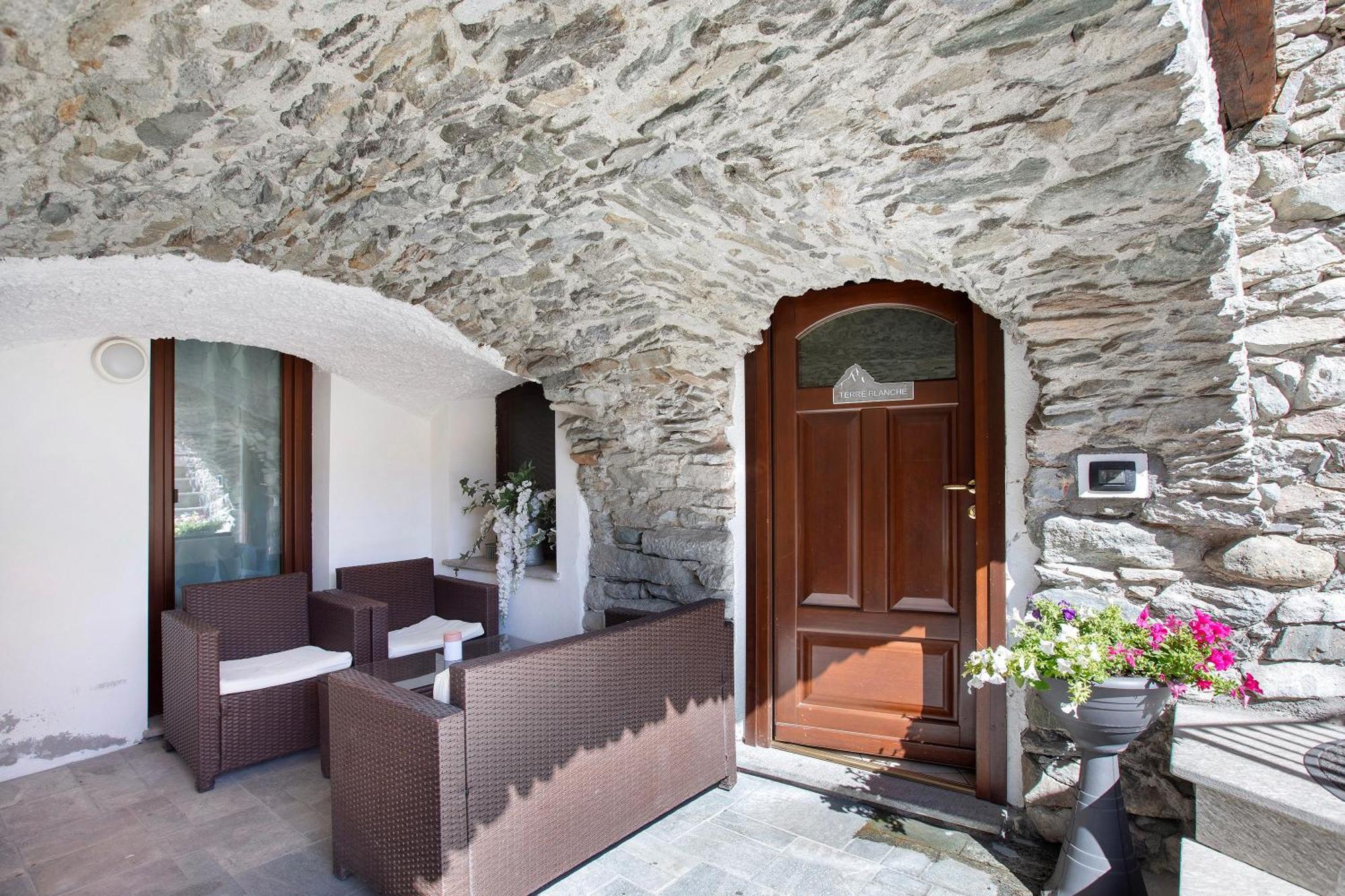 Maison Bebe Terre Blanche Aoste Extérieur photo